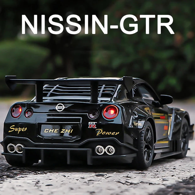 1:24 Nissan Skyline GTR R35 Diecast Metal Toy Car Model